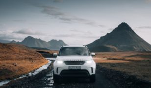 Sample The Prestige Of Land Rover Discovery HSE Luxury