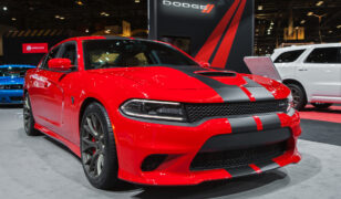 Dodge Charger Sixpack Roars Louder Than the Daytona EV