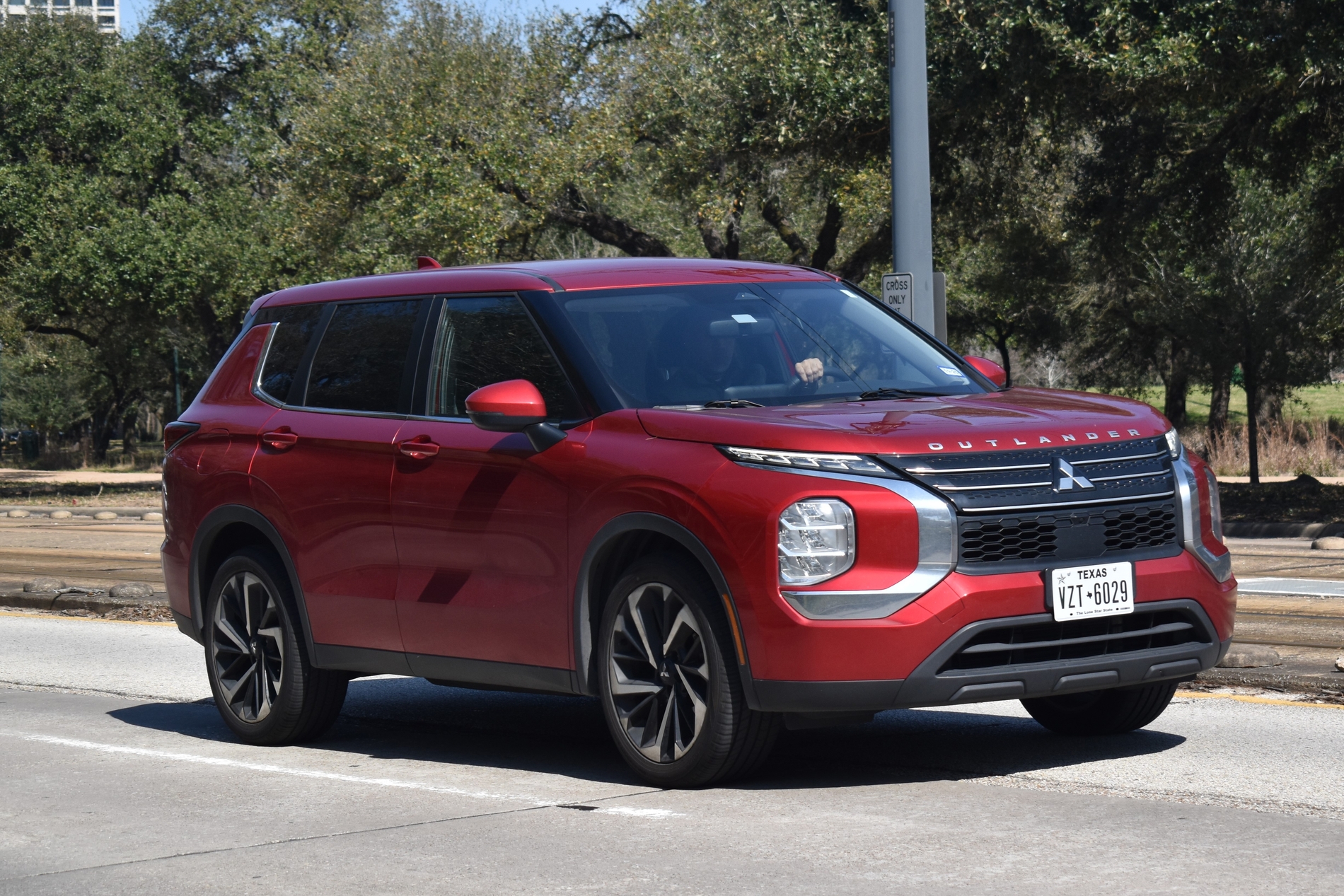 Mitsubishi May Reintroduce FWD Outlander Sport for a Lower Price