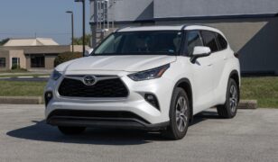 Toyota Ends 2025 Highlander Lease Offer This October