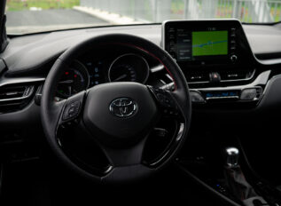 Toyota Might Pay Drivers for Sharing Car Data