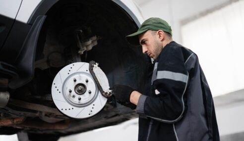 How to Tell If Your Brakes Need Replacing: 7 Warning Signs