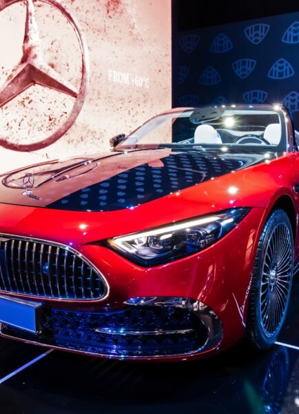 I Drove the 2026 Mercedes-Maybach SL 680 and It Completely Changed My Expectations