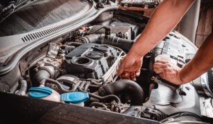 10 Clear Signs Your Transmission Needs Immediate Repair