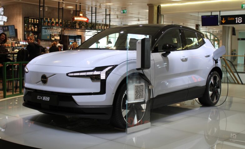 2027 Volvo EX30 Gets Mobile Charging Feature Through New OTA Update