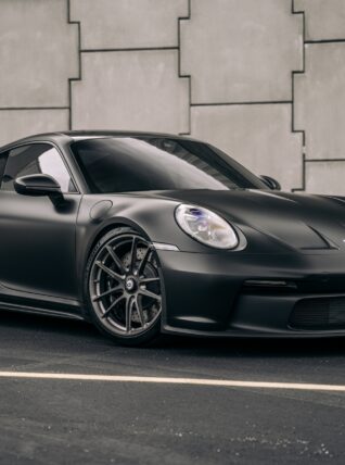 2025 Porsche 911 GT3 Shines at Lightning Lap 2026