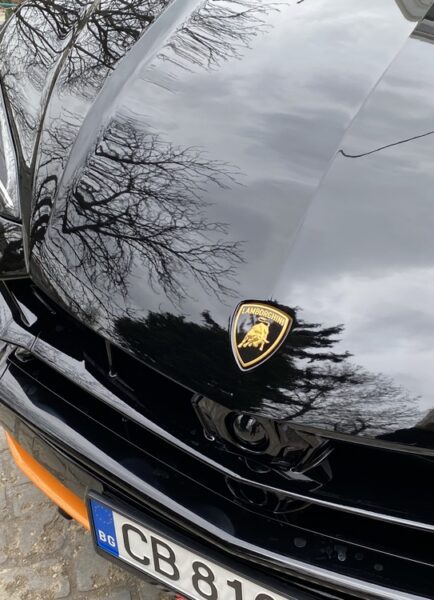 Lamborghini Returns to Its Roots with a New 2+2 Grand Tourer