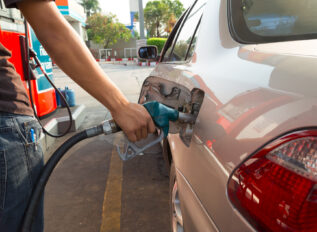 How to Improve Your Car’s Fuel Efficiency: 10 Practical Tips