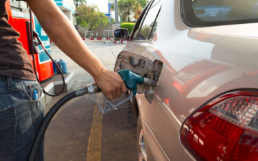 How to Improve Your Car’s Fuel Efficiency: 10 Practical Tips