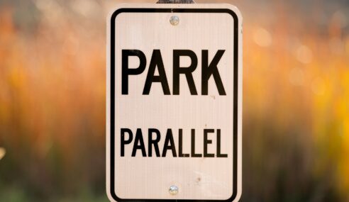 How to Parallel Park Your Car Like a Pro
