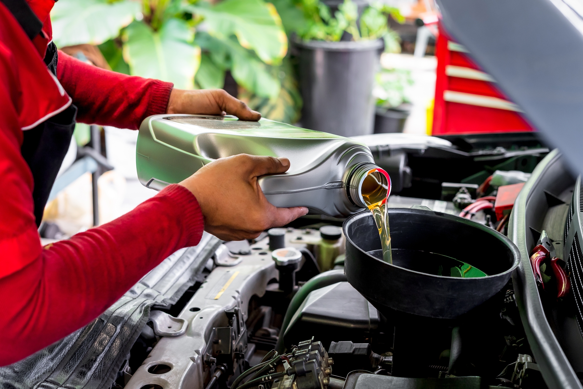 car engine oil change