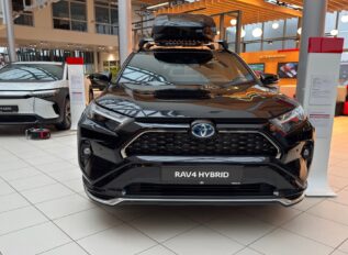 What It Is Like To Live With The 2025 Toyota Rav4 Hybrid