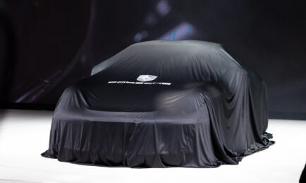 Porsche Set to Reveal 911 GT3 Cabriolet on April 14