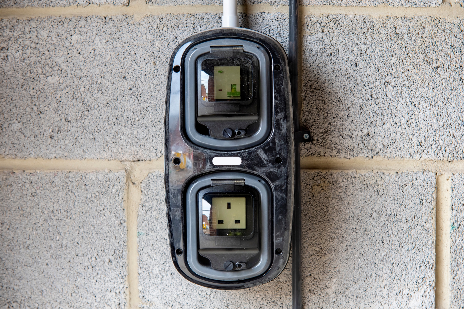 Level 1 EV charger