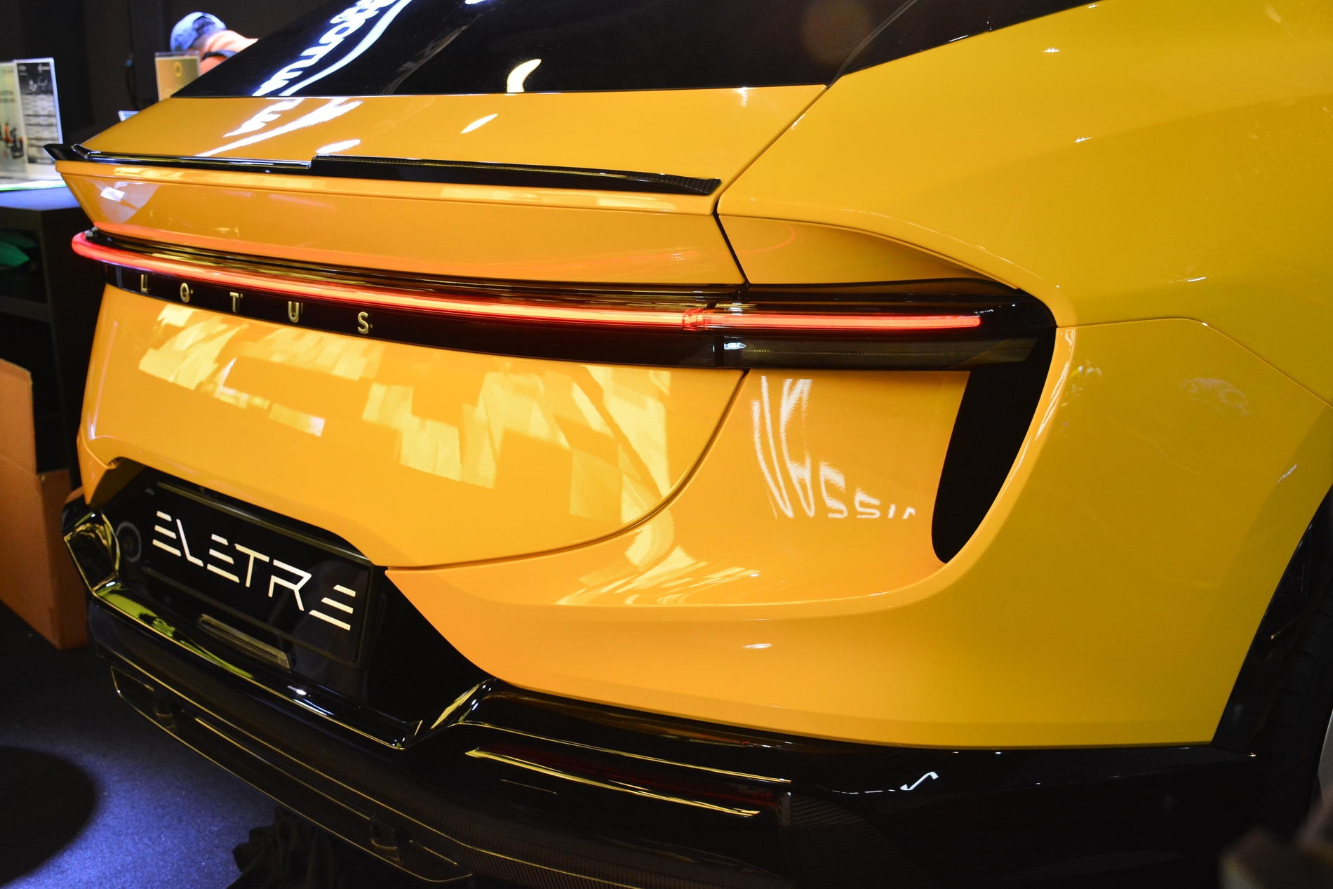 Lotus Eletre