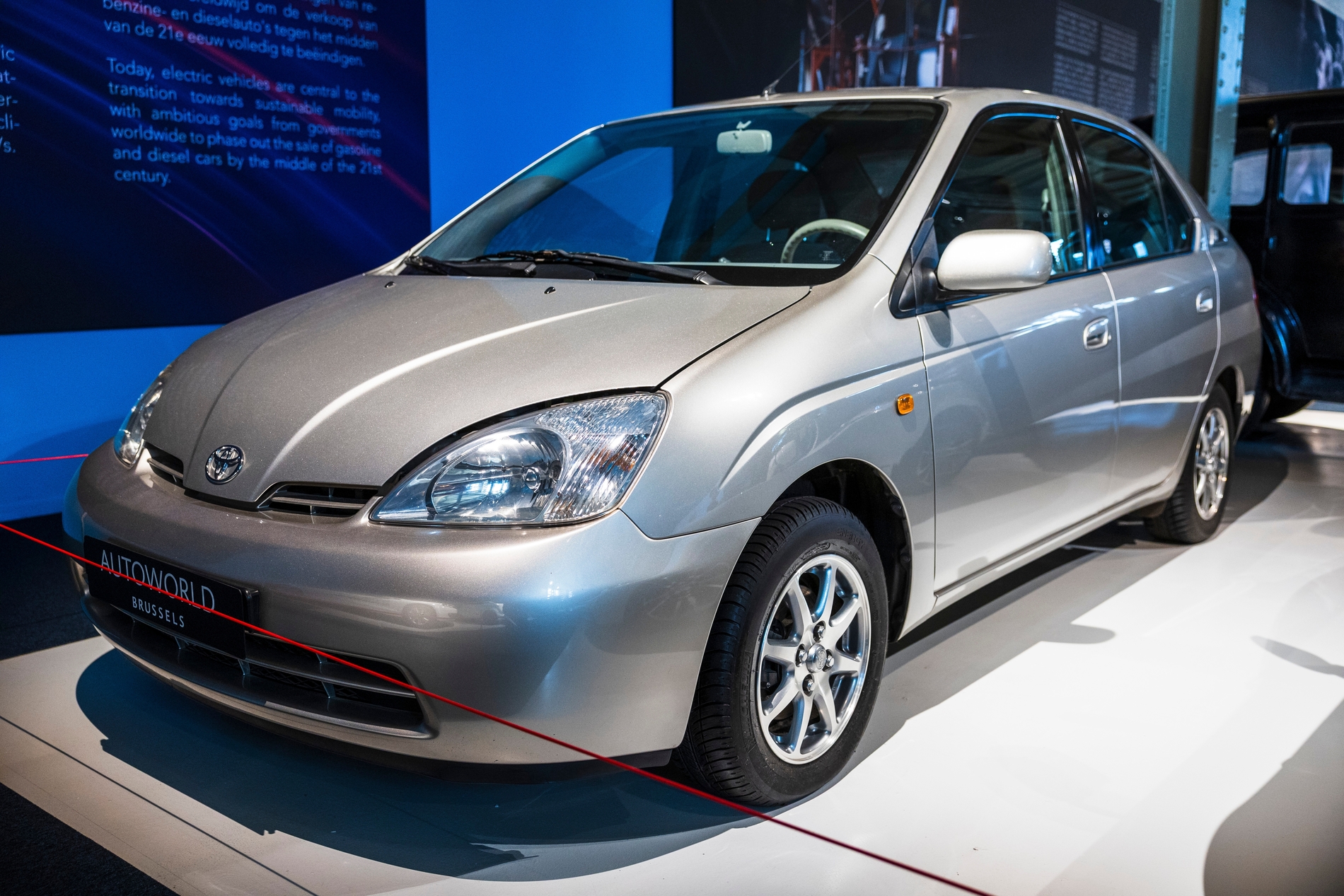Driving the First-Gen Toyota Prius 25 Years Later Hit Me With Nostalgia