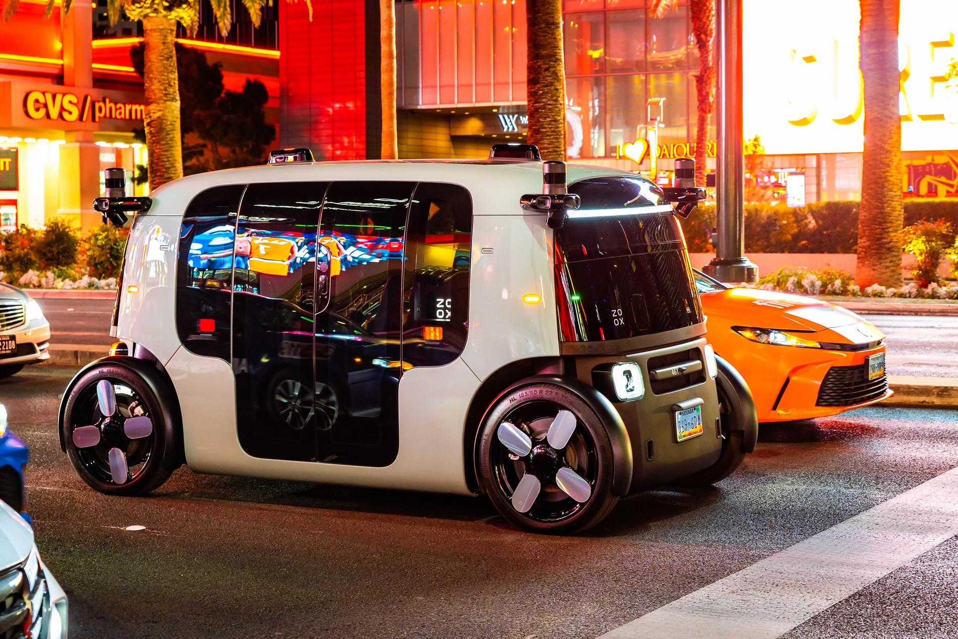 Zoox Wins US Approval to Launch Paid Robotaxi in Las Vegas