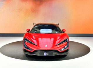 Meet the 5 Fastest Electric Cars on Earth in 2026