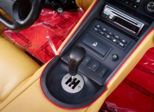 Lamborghini Has No Plans to Bring Back the Manual Gearbox for Now