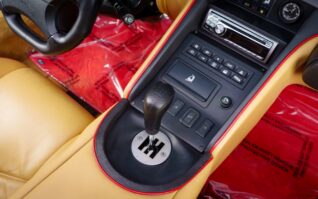 Lamborghini Has No Plans to Bring Back the Manual Gearbox for Now