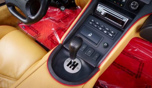 Lamborghini Has No Plans to Bring Back the Manual Gearbox for Now
