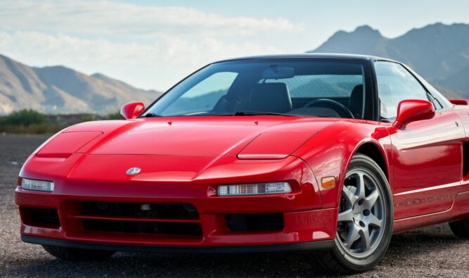 JAS Tensei vs. First-Generation Honda NSX