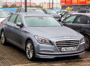 Hyundai Recalls 94,622 Genesis Sedans in U.S. Over Power-Seat Fire Risk